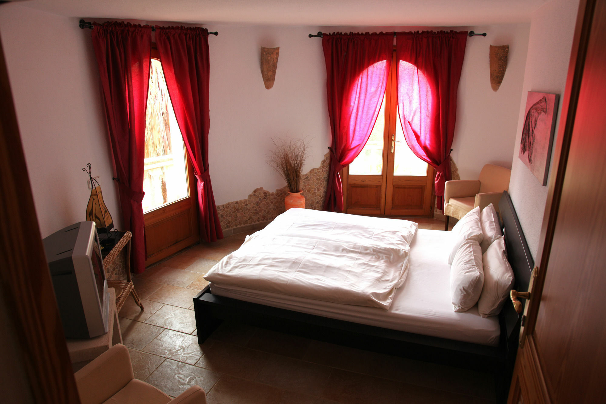 Weingut & Landhotel Can Davero Бинисалем Экстерьер фото